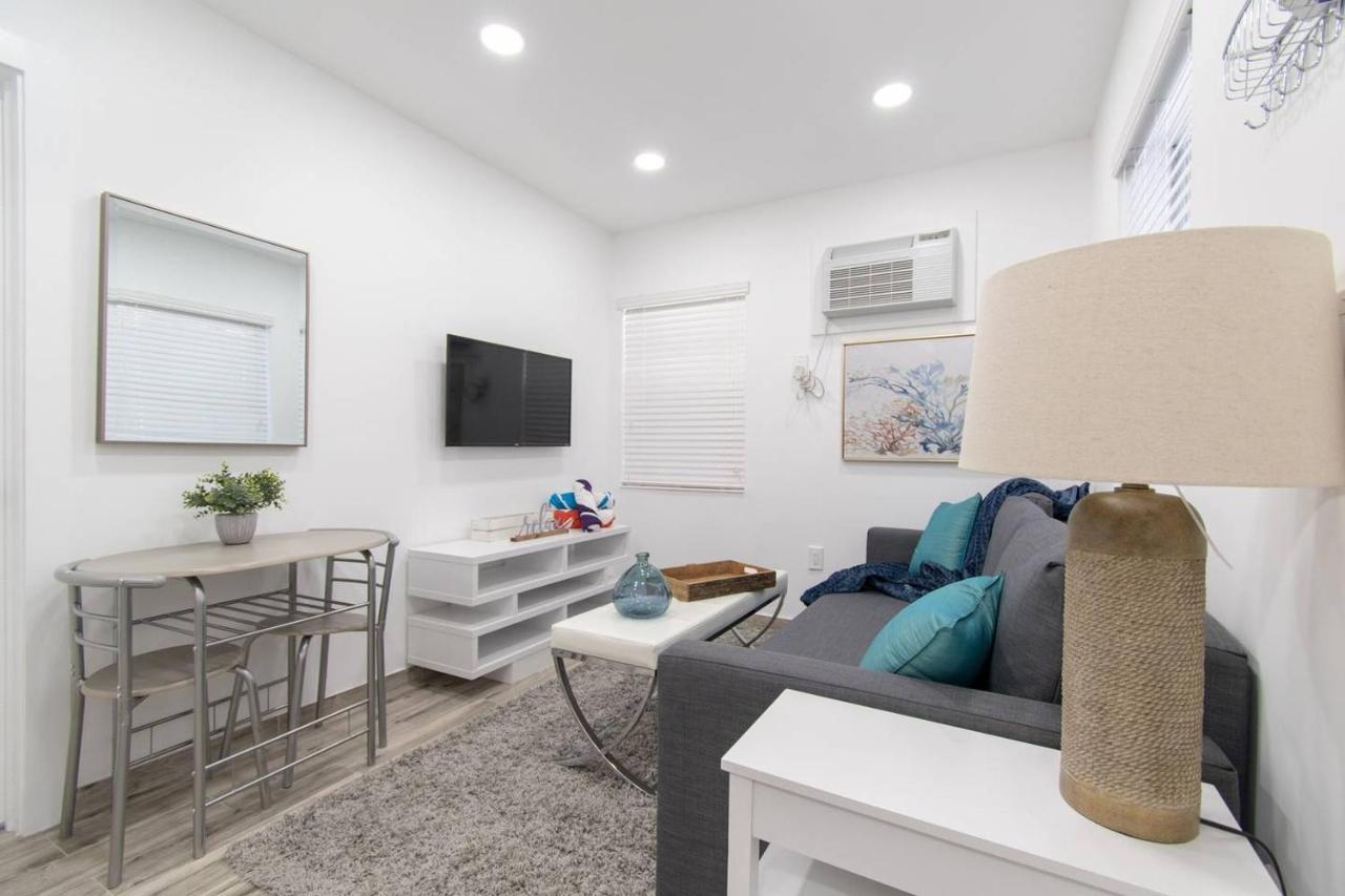 Chick & Fashionable 1 Bedroom Apt Beach Unit # 4 ฮอลลีวูด ภายนอก รูปภาพ